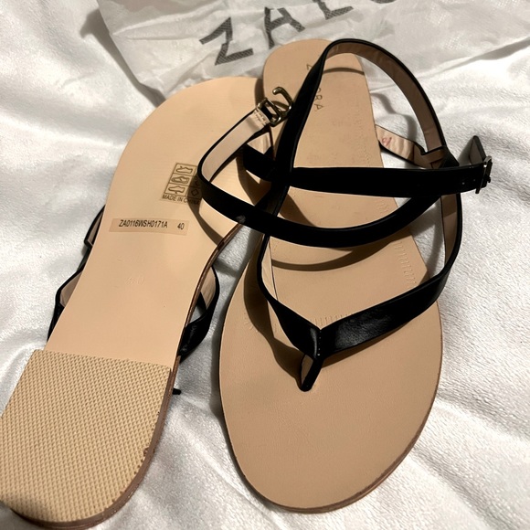 Zalora sandals - Picture 2 of 2